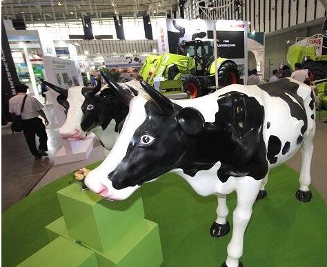 新型微流控和光子技術控制奶牛生育情況