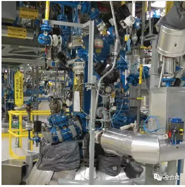 放大生產(chǎn)：間歇式與連續(xù)流對(duì)比